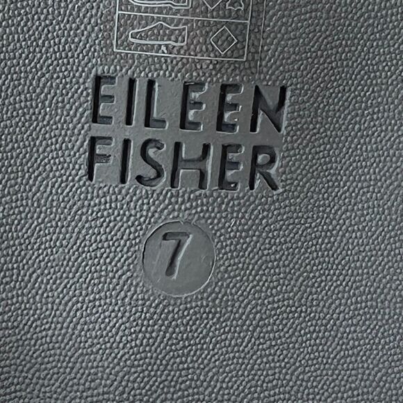 Eileen Fisher Noni Block Heel Leather Sandal Metallic Gray Women 7 NWOB - Picture 9 of 10